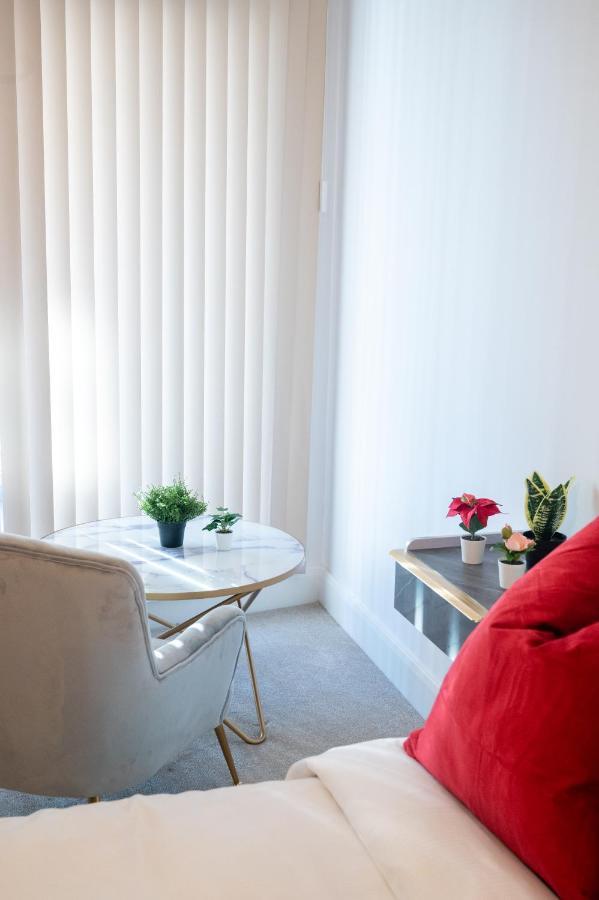 Luxury 2 Bedrooms - 2 Bathrooms - F5 Лондон Экстерьер фото